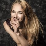 portrait-smile-happy-faces-smiling-157961