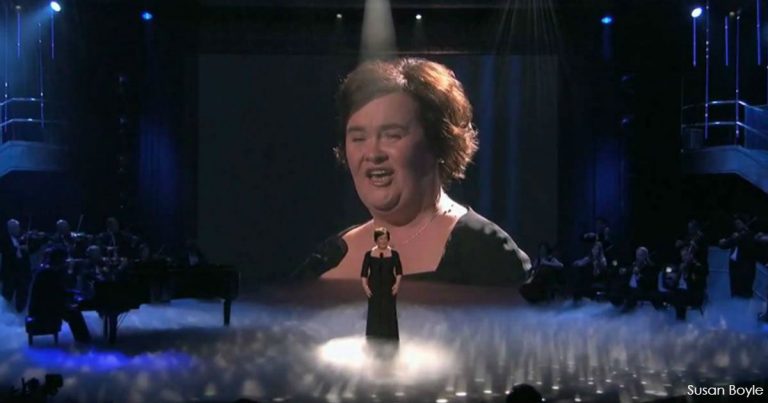 Známa speváčka Susan Boyle prespievala hit Hallelujah tak, že všetci v sále mali na koži zimomriavky