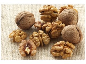 Čo sa stane s telom, ak budete jesť vlašské orechy každý deň? (menej ako 5 nemá zmysel)