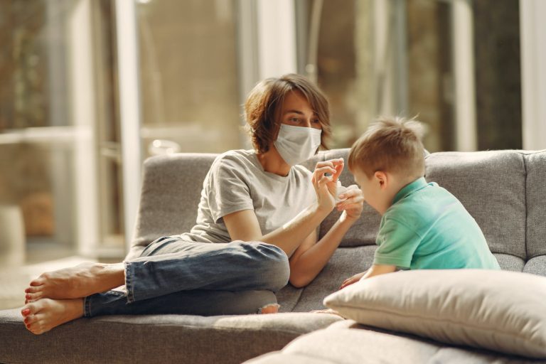 Ako si udržať vľúdnu rodinnú atmosféru v čase koronavírusu? Poznáme riešenie