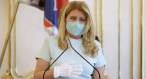 Čaputová tvrdí, že potrebujeme dostupný liek na COVID-19. Sama propaguje vývoj vakcíny
