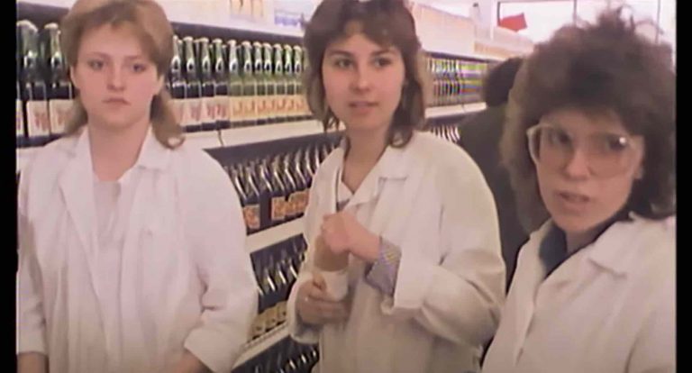 Vráťme sa spolu v čase a pozrime sa na predajne potravín z roku 1988