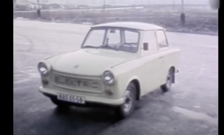 Toto je prvý elektrický Trabant, ktorý bol vyrobený v Československu. Elektrické autá sme mali už v socializme