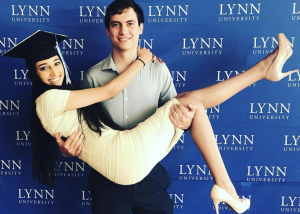 Rodičia z nej chceli mať “dobré malé moslimské dievčatko”. TOTO od nej naozaj nečakali!