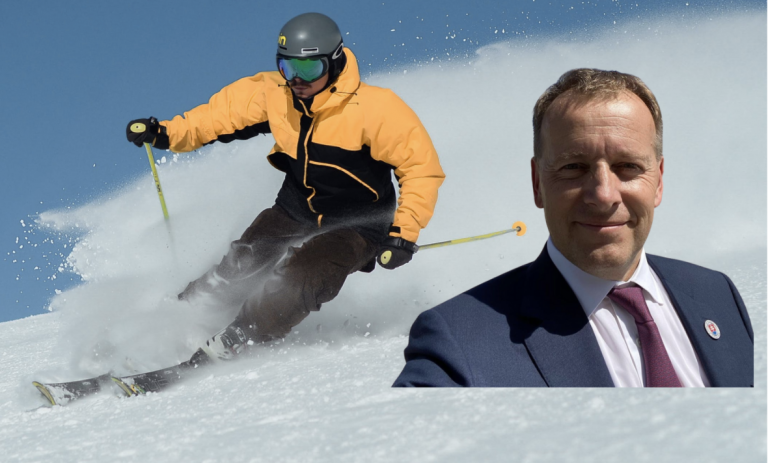 Kollár otvoril lyžiarske stredisko Park Snow Donovaly. Podľa predsedy NR SR vraj neporušil žiadne pravidlá
