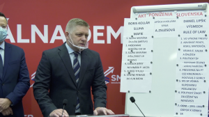 Lipšic je podľa Fica len politickým prokurátorom a kyjakom na opozíciu