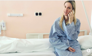 Adela pridala emotívnu fotografiu z nemocnice. Schováva sa za ňou dôležité posolstvo