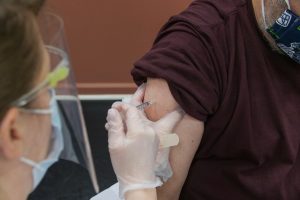 Nový variant koronavírusu môže byť nebezpečnejší ako delta. Nezaočkovaní sa stanú superšíriteľmi