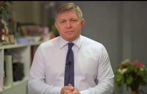 Syn predsedu Smeru si údajne kúpil luxusný byt bez hypotéky! Čo na to Fico?