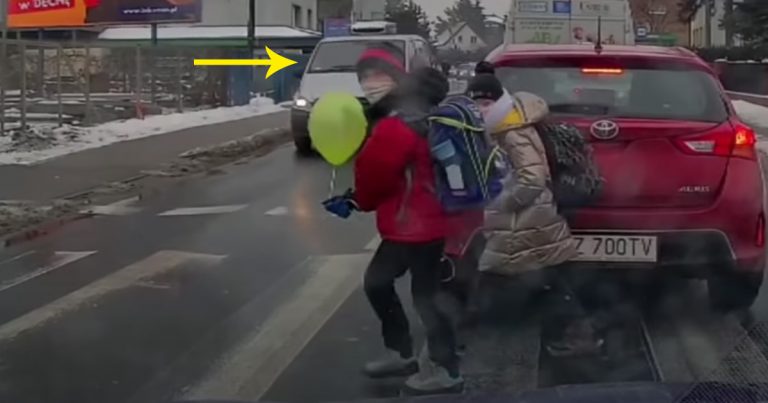 Deti delilo od tragédie pár sekúnd. Toto video by malo byť varovaním pre všetkých