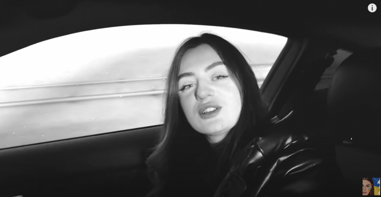 Ukrajinka Angelika nahrala emotívnú pesničku pre Slovákov, ktorý v sebe nesie jasný odkaz