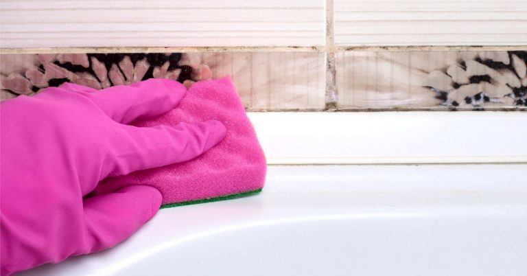 Tip: Ako vybieliť škáry medzi dlaždicami v kúpeľni a zbaviť sa plesní? TENTO NÁPAD VYVÁŽITE ZLATOM