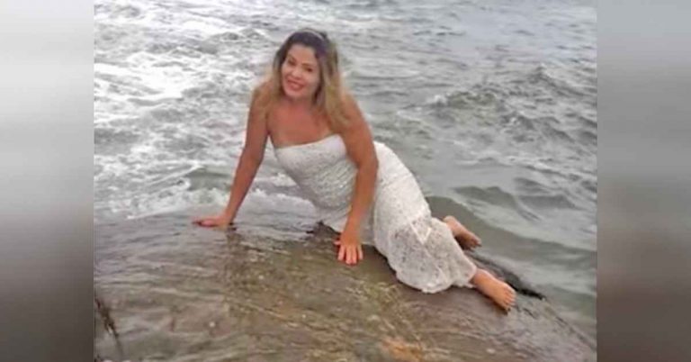 VIDEO: Pózovala pri oceáne. Manžel ju varoval, ale bolo už neskoro