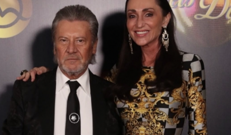 Sisa Sklovska sa na svojich promóciách ukázala v exkluzívnom bielom outfite