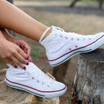 Hand,Knotted,Laces,White,Sneakers,On,Nature