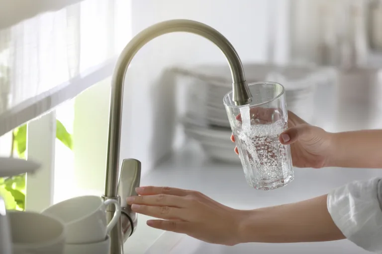 Viete, akú kvalitu spĺňa pitná voda u vás doma?