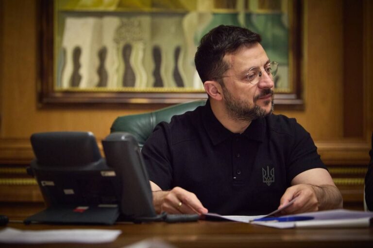 AKTUALITA: TRUMP PRÁVE dotelefonoval so Zelenskym. TOTO preberali