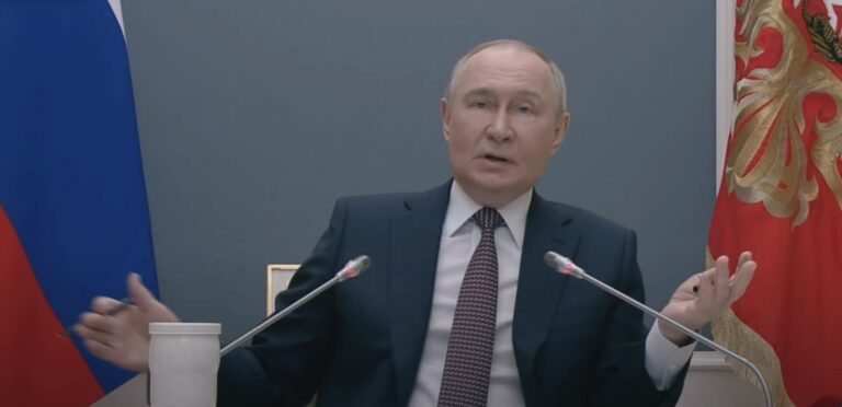 Putin zaútočil na Západ: Európskych lídrov nazval „idiotmi“, kritizoval sankcie EÚ