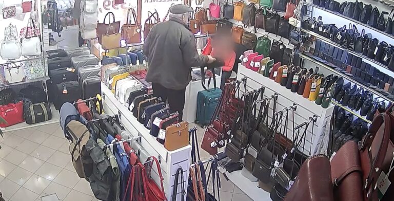 VIDEO: Brutálny útok na predavačku. Zákaznik ju napadol a vybil jej nieľko zubov. Neuznala mu reklamáciu