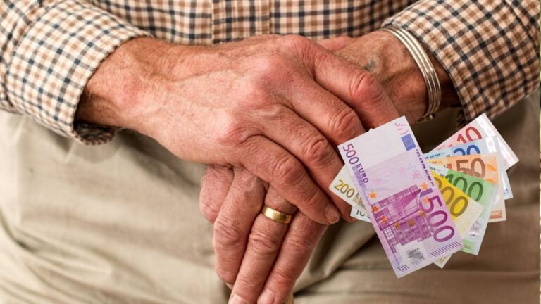 Hrozí strata dôchodku! Tisíce ľudí prídu o peniaze, ak nesplnia túto PODMIENKU!